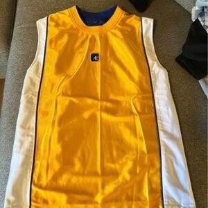 Boys Basketball Jersey reversible AND1 (14-16)